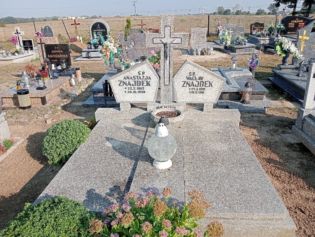 Grób Wacław Znajdek