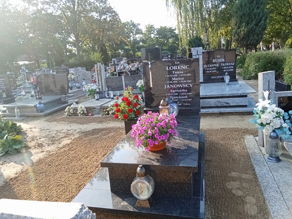 Grób Marian Lorenc