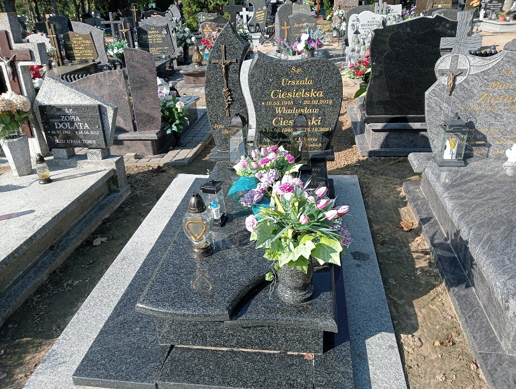 Grób Urszula Ciesielska