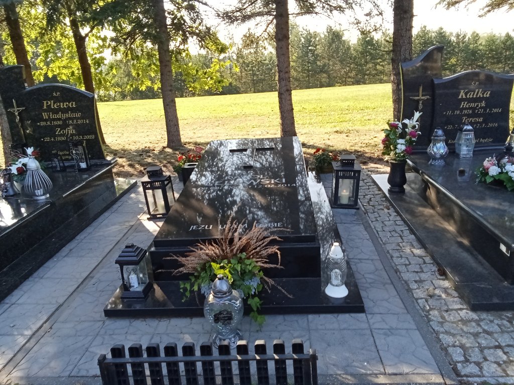 Grób Karol Lelewski